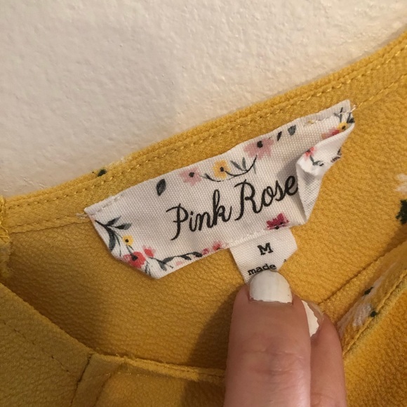 Yellow Floral V Kneck Loose Cami Blouse - Picture 2 of 3